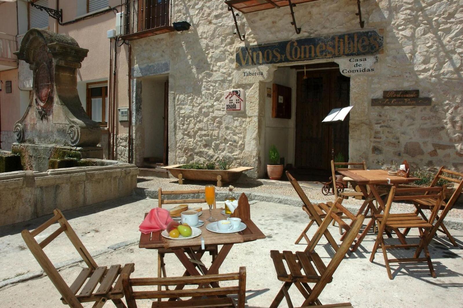 Gasthaus La Casa Vieja Turégano Exterior foto